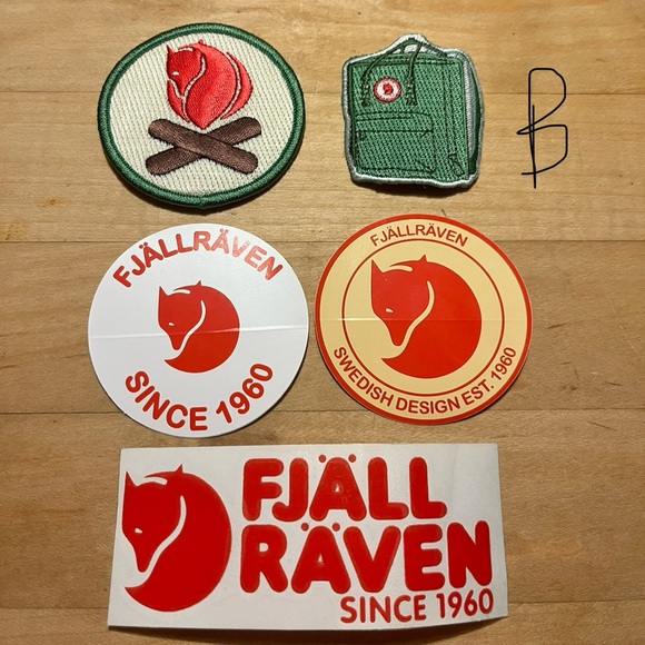FJALLRAVEN Patch & Sticker Pack - Picture 2 of 4